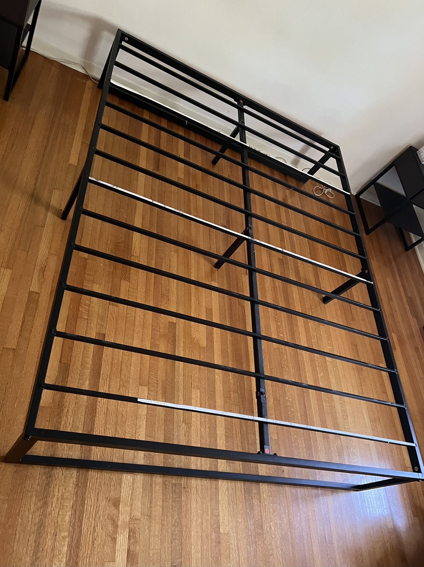 Queen Bed Frame Free