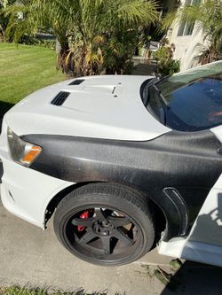 Evo X Carbon Fiber Fender