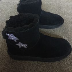 Kookaburra Ugg Girl Boots Size 1