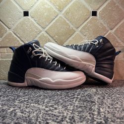 -Jordan 12s “Obsidian” 2012  -Size 9.5M -Barley used  -Og all  -Shipping available