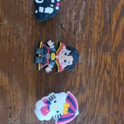 Croc Charms Hello Kitty