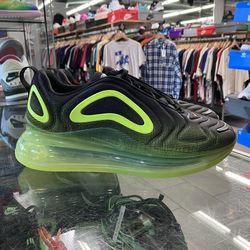 Nike Air Max 720 Youth Retro Future