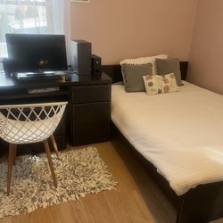 6 Piece Full Bedroom Set!