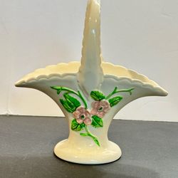 Vintage Hull Pottery Rosella Basket R-12-7 Pink Flowers Ivory Handled Vase