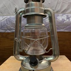 Battery Powered Lantern 