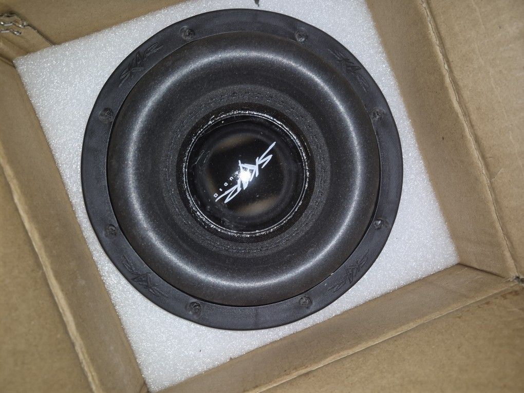 Skar Audio Zvx8 D-4 Pair Of Subwoofers