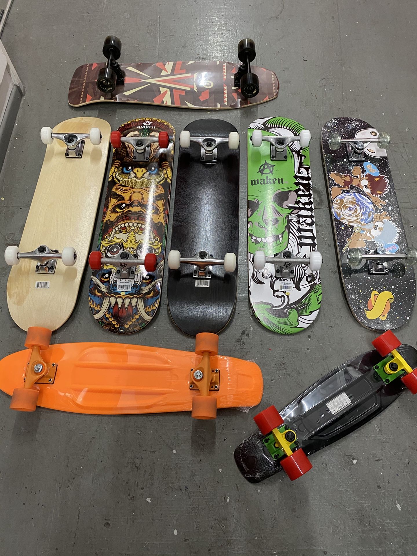Trick And Cruiser Skateboard With Parts