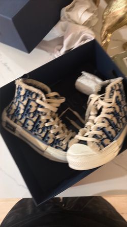 Diors women 800$