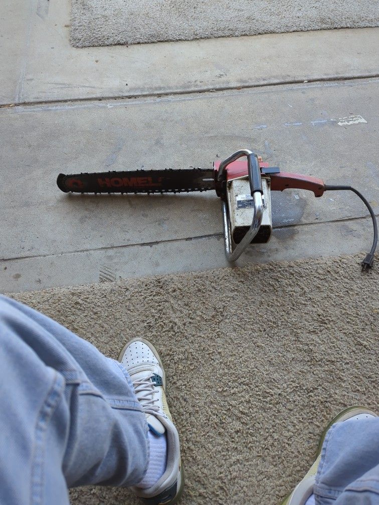 SEARS Electric Chain Saw