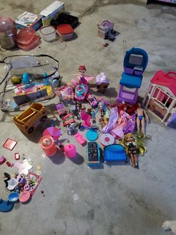 Lol House ,doll And Everything Included