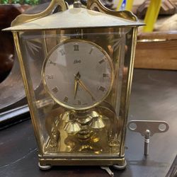 Vintage Schatz 400 Day Anniversary Clock Germany 2 Jewels Works https://offerup.com/redirect/?o=MTk1My5Xb3Jr and key included.