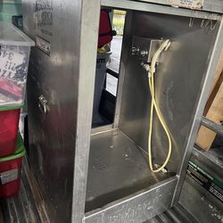 Decon shower decontamination pop up shower