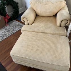 Upholstered Recline Chair