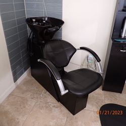 Saloon Shampoo Washing Station