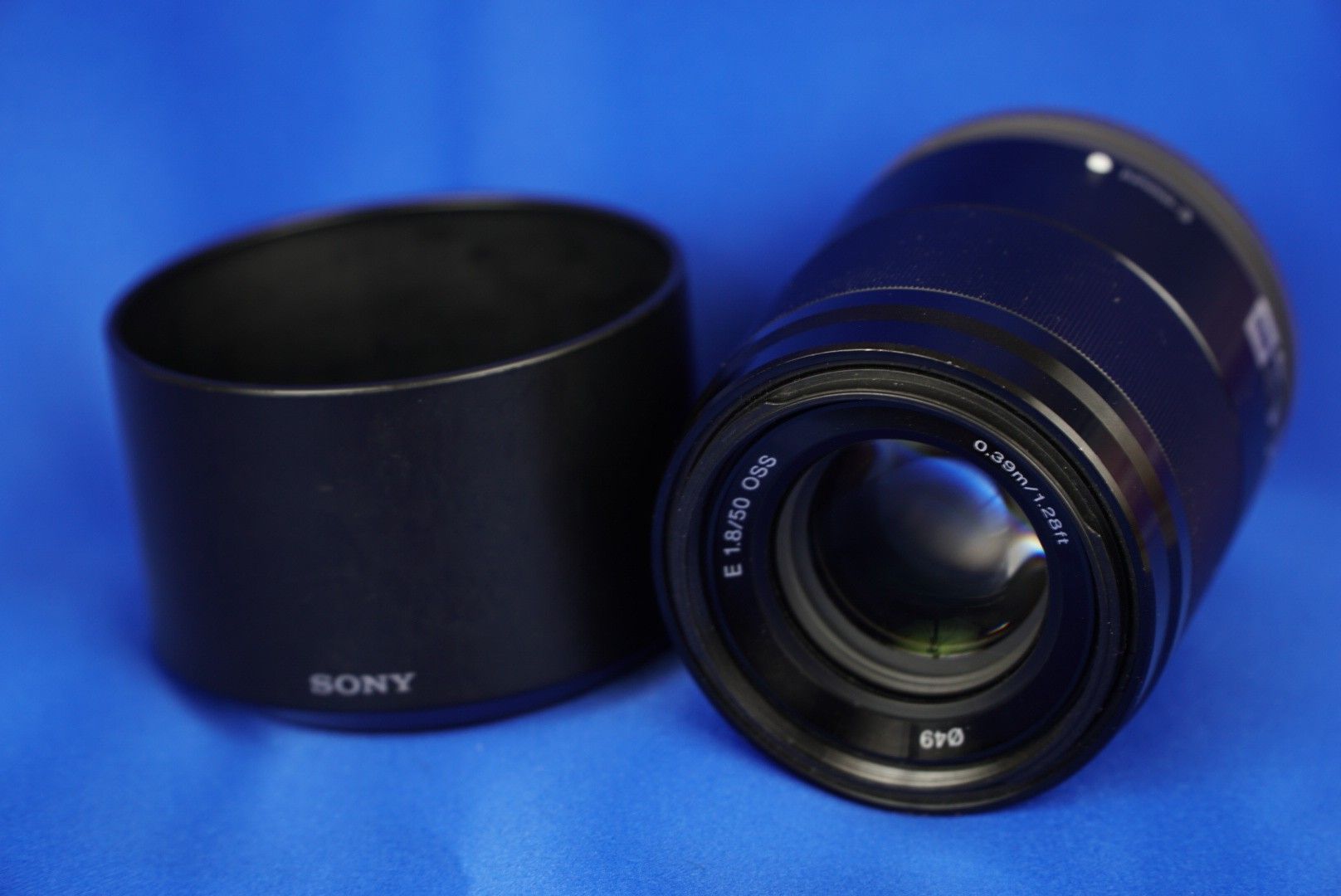 Sony E 50mm f/1.8 OSS Lens (Black)