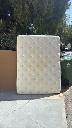 FREE QUEEN ORGANIC COTTON MATTRESS