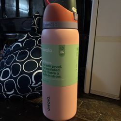 Brand New Owala 32oz
