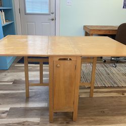 Wood Folding Table with Chairs