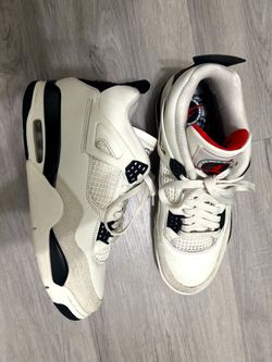 Jordan 4 fight club size 11