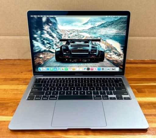  MacBook Air 13” 2020 i5 16GB RAM 256GB SSD Fully Functional!!!