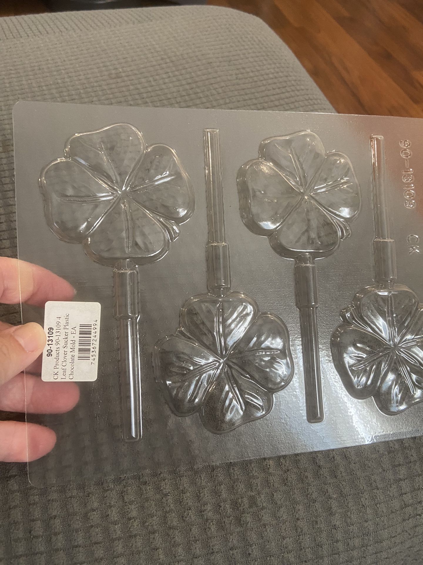 4 Leaf Clover Chocolate Mold - -NEW