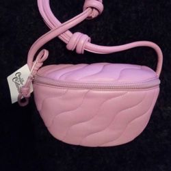 The Create & Cultivate Shoulder Bag 