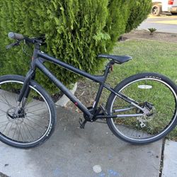 Embark Hybrid/commuter Bike