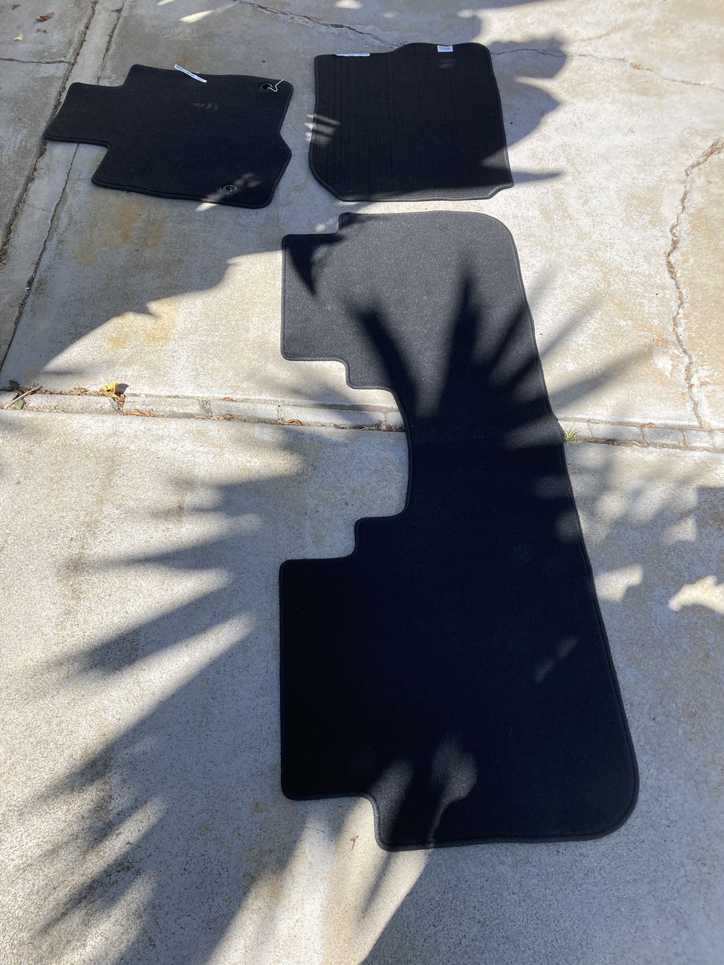 Black Car Floor mats For Honda CRV, Brand New . Sell For Way More.