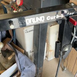 Wheelchair lift Bruno curb cider 12 V electric