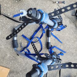 2 Thule 2 bike bicycle racks available adjustable for most vehicles $30 each FIRM 