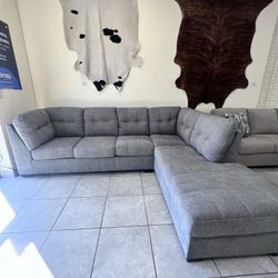 Black Friday Sale Sectional $999 From Ashley Furniture Limited Time Offer