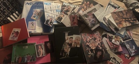 Kpop bundle albums and photocards