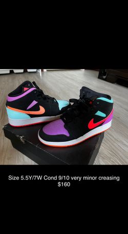 Womens Shoes 5.5y/7W