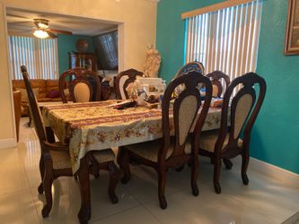 Dining table set 7 piece wood antique needs touches on wood