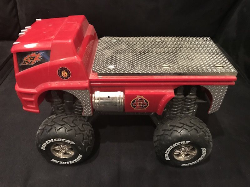 Ridemakerz RC Radio Controlled Fire Truck
