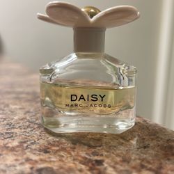 Daisy Perfume 