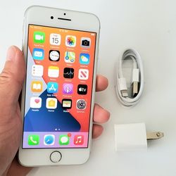 iPhone 8 - UNLOCKED - Like New 