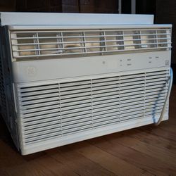 GE 8000 BTU Smart Window Air Conditioner