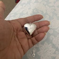 Love ❤️ Heart Photo Frame Pendant Necklace 