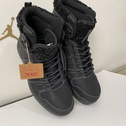 Levi’s boots ( pick up only ) size 7.5Mens $35