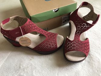 Wedges sandals size 8