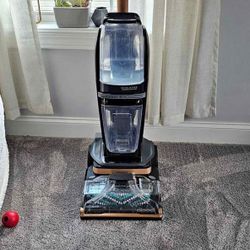 Bissel Carpet Cleaner 