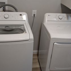 BRAND NEW washer dryer set
