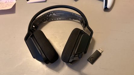 Brand New Logitech G733 Wireless Headset