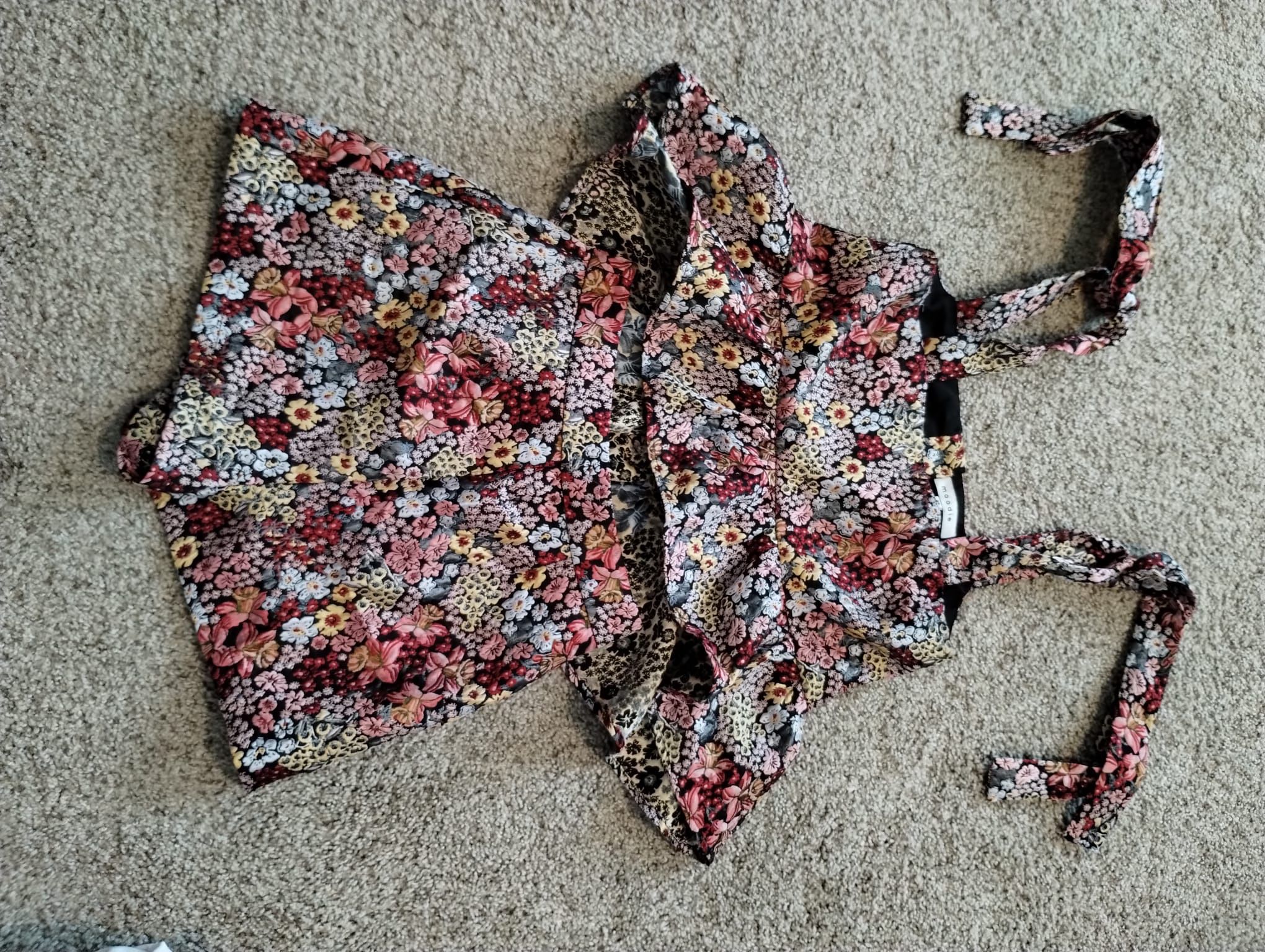 Moodie romper