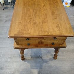Mid Century End Table/Nightstand 