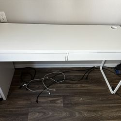 IKEA Micke Desk