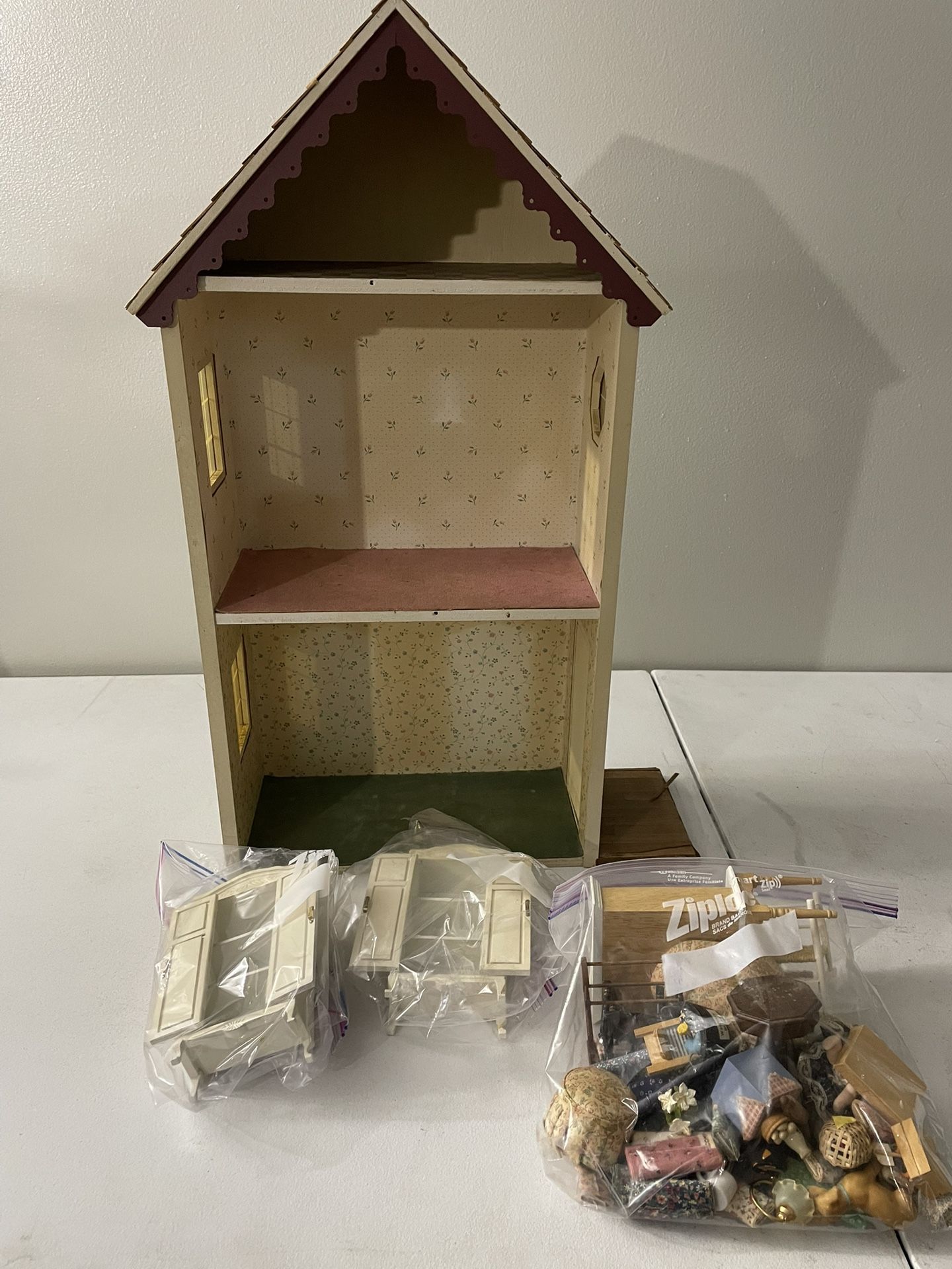 vintage doll house and accessories