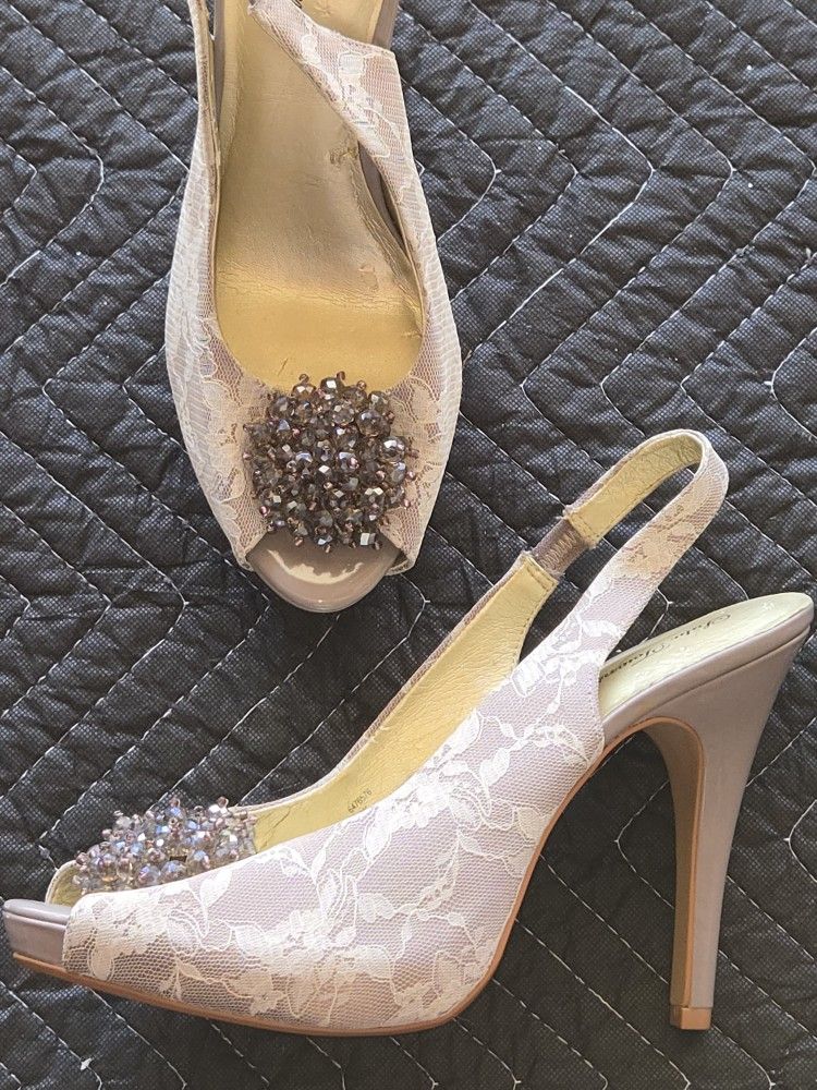 BEAUTIFUL HEELS! Worn Once.