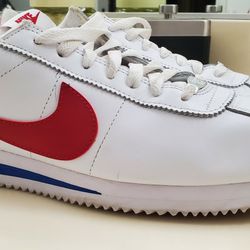 Nike Cortez (Forrest Gump Sneakers) for Sale in Bar, CA - OfferUp